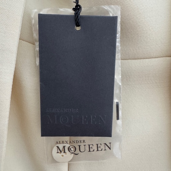 Alexander McQueen Cream Cape Dress - Picture 4 of 8